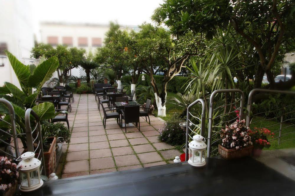 Hotel Diana 폼페이 외부 사진